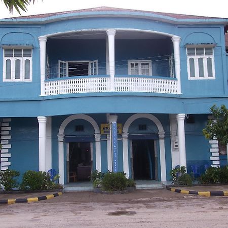 บรีซ เกสท์เฮาส์ Hotel Maulmyine ภายนอก รูปภาพ
