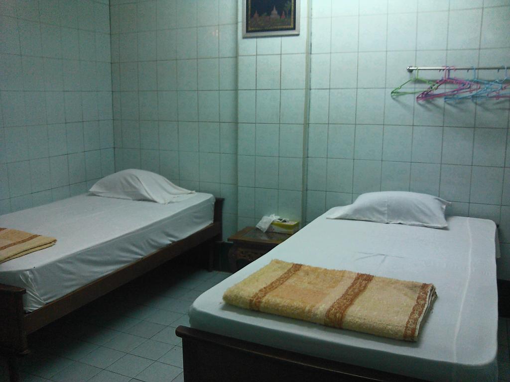 บรีซ เกสท์เฮาส์ Hotel Maulmyine ห้อง รูปภาพ