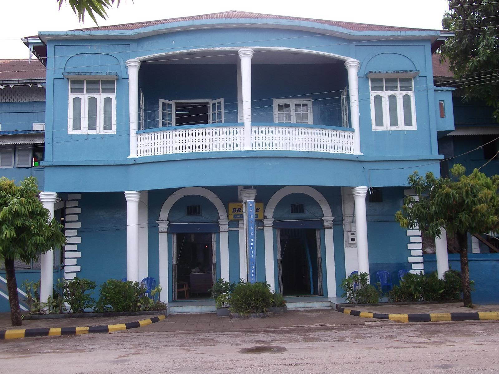 บรีซ เกสท์เฮาส์ Hotel Maulmyine ภายนอก รูปภาพ