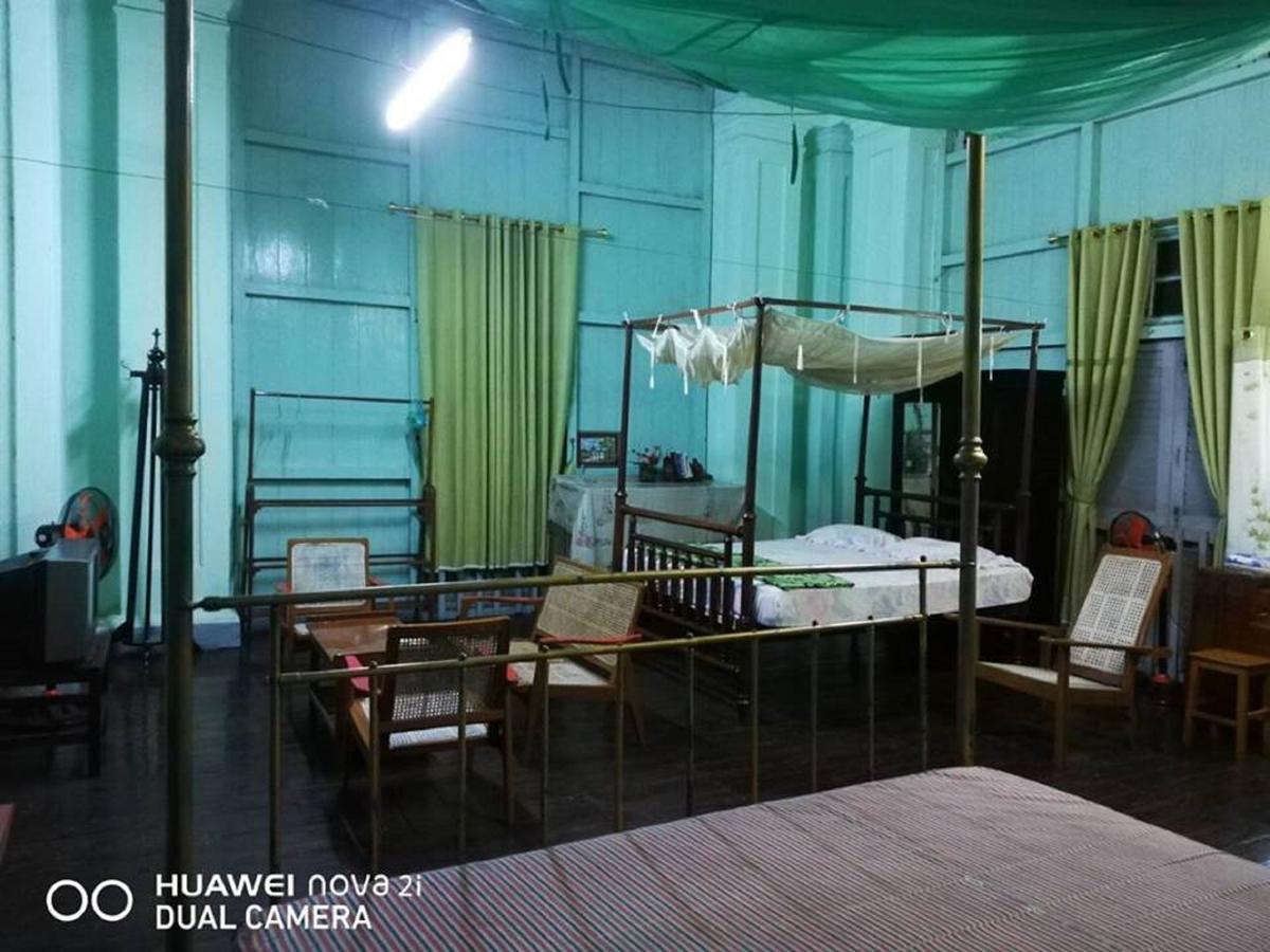 บรีซ เกสท์เฮาส์ Hotel Maulmyine ภายนอก รูปภาพ