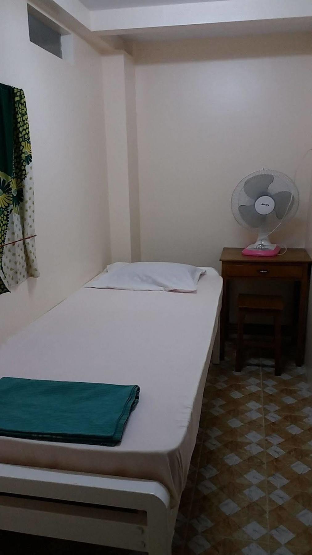 บรีซ เกสท์เฮาส์ Hotel Maulmyine ภายนอก รูปภาพ